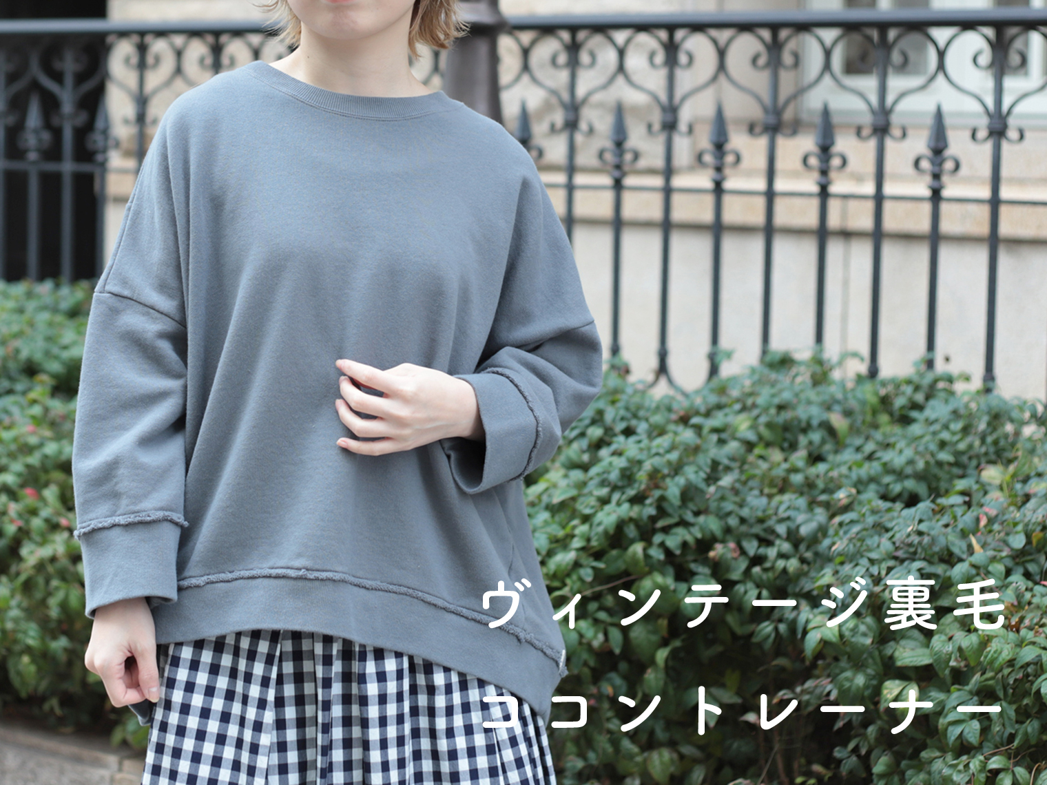 【関税込み】BOSS ブルー ドローストリング フーディ 241085M202054_1.jpg